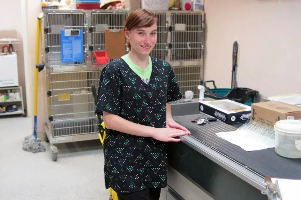 OPTIONS student participating in a veterinary workplace internship